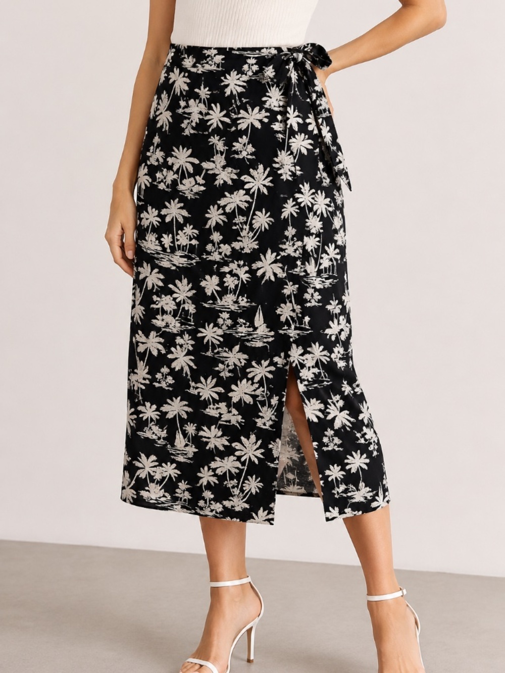 Maje Black & White Tropical Print Wrap Skirt | Excellent Condition